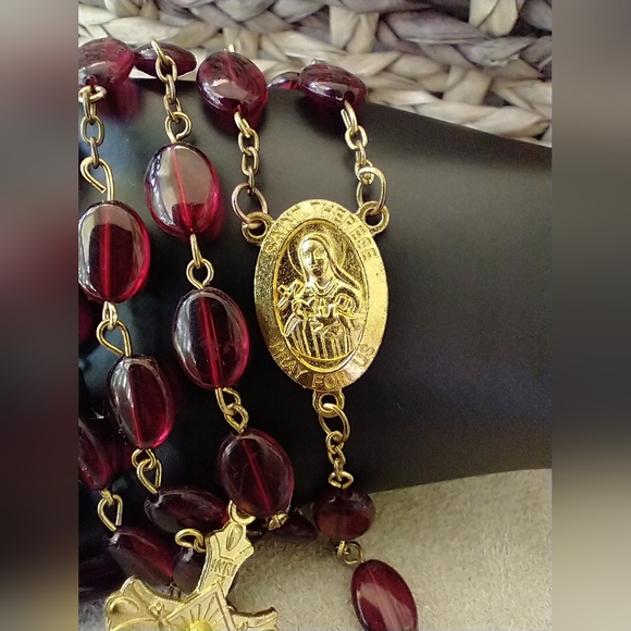 SOLD!!!!!! Rosari Necklace St.Theresa - Picture 4 of 7